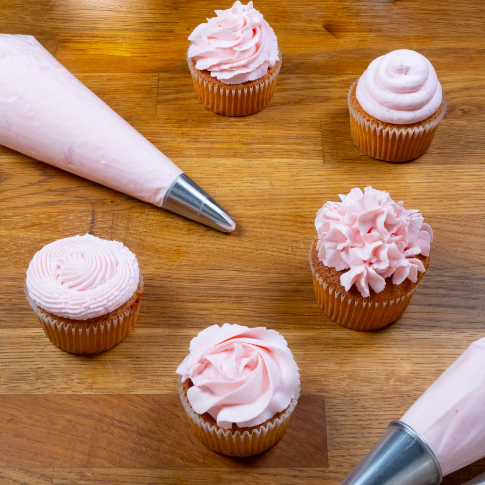 5 façons de faire un glaçage pour décorer des gateaux et cup-cakes